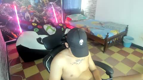 Snapshot of dan_cristancho chatting on 10.07.25 dan cristancho online show from 10.07.25