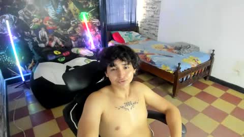 Snapshot of dan_cristancho chatting on 10.14.25 dan cristancho online show from 10.14.25