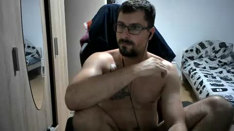 Snapshot of dan_the_man405 chatting on 07.26.26 King Dan online show from 07.26.26