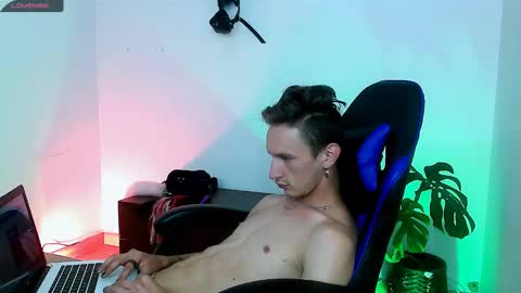 Dan and Noah online show from 10.16.25