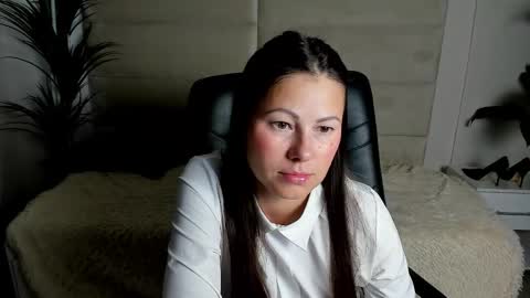 Snapshot of dana_dom chatting on 10.06.25 Dana Dom online show from 10.06.25