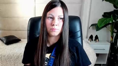 Snapshot of dana_dom chatting on 10.24.25 Dana Dom online show from 10.24.25