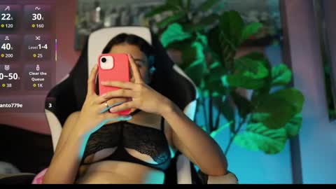 danaa_rouse online show from 12.19.25