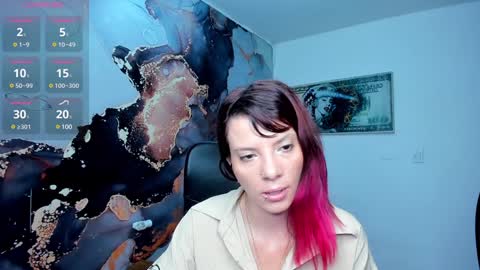 Danaa Rey online show from 01.10.25