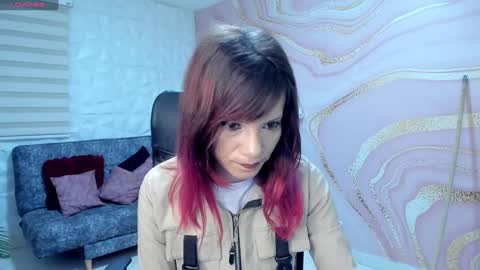 Danaa Rey online show from 01.13.25