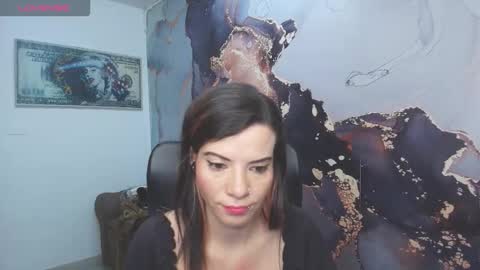 Danaa Rey online show from 09.24.25