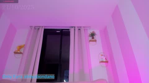 Snapshot of danafinet chatting on 10.22.25 A B B Y online show from 10.22.25