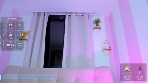 Snapshot of danafinet chatting on 10.26.25 A B B Y online show from 10.26.25