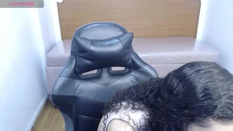 Danatella  online show from 12.15.25