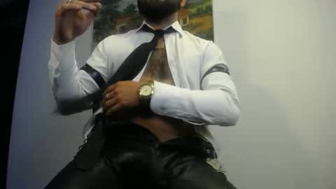 Snapshot of danbury44 chatting on 10.16.25 danbury online show from 10.16.25