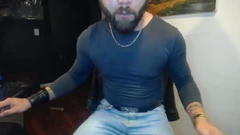 Snapshot of danbury44 chatting on 10.27.25 danbury online show from 10.27.25