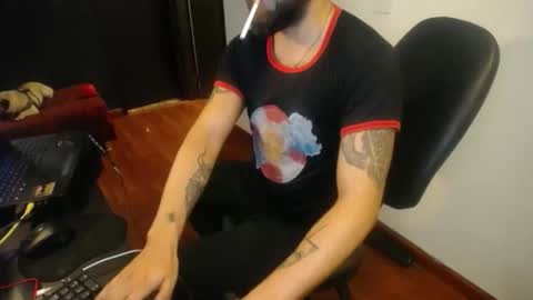 Snapshot of danbury44 chatting on 11.14.25 danbury online show from 11.14.25