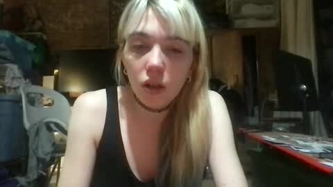 Snapshot of danceissexisbeauty2 chatting on 11.09.25 Your submissive patient online show from 11.09.25