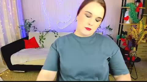 Snapshot of dancingsurprise chatting on 06.09.26 Olivia online show from 06.09.26