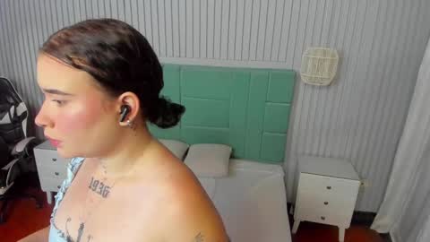 Daniela online show from 01.11.25