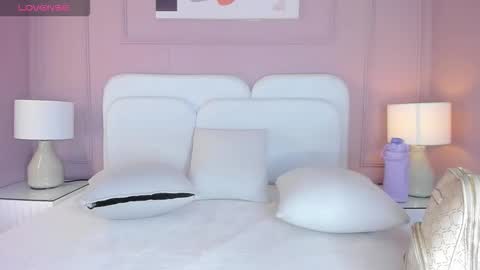 Daniela online show from 12.23.25