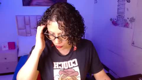 Snapshot of daneshka_naughty chatting on 11.20.25 DANESHKA online show from 11.20.25