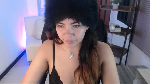 Snapshot of dangel_noir6 chatting on 09.29.25 Veronica online show from 09.29.25