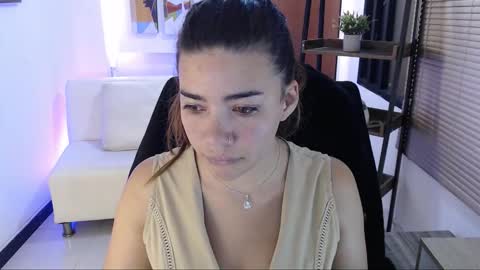 Snapshot of dangel_noir6 chatting on 10.06.25 Veronica online show from 10.06.25