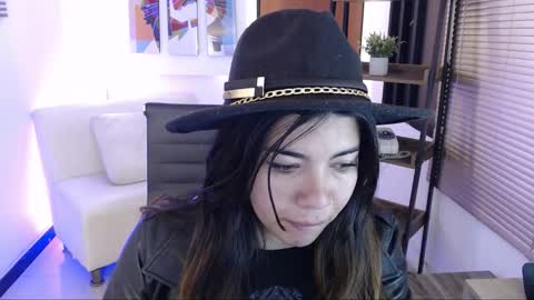 Snapshot of dangel_noir6 chatting on 10.15.25 Veronica online show from 10.15.25