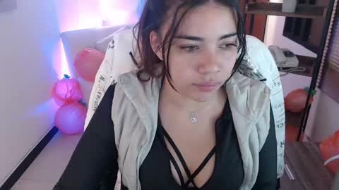 Snapshot of dangel_noir6 chatting on 11.07.25 Veronica online show from 11.07.25