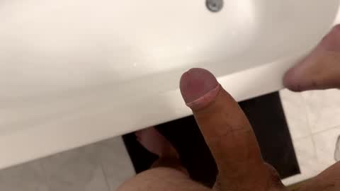 Snapshot of dani2233344543747 chatting on 01.16.25 dani2233344543747 online show from 01.16.25