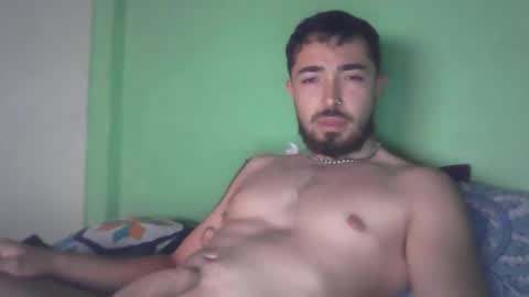 Snapshot of dani3l9905 chatting on 11.26.25 dani3l9905 online show from 11.26.25