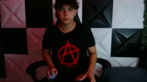 dani_cumboy online show from 01.30.25