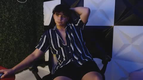 dani_cumboy online show from 02.18.25