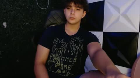 dani_cumboy online show from 02.19.25