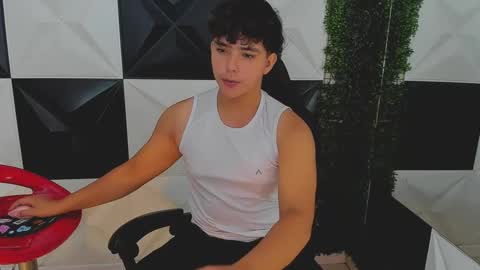 dani_cumboy online show from 10.01.25