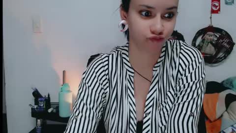 dani y jocelyn online show from 12.19.24