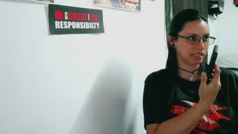 Snapshot of dani_jocelyn chatting on 04.24.26 dani y jocelyn online show from 04.24.26