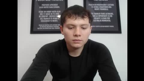 Snapshot of dani_prada chatting on 06.19.26 dani_prada online show from 06.19.26