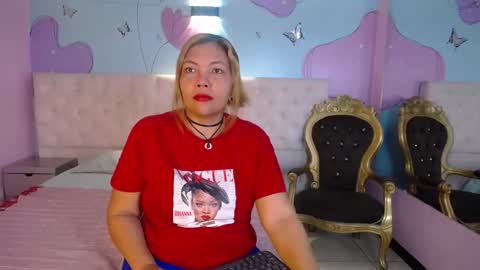 Dani Queen  online show from 02.24.26