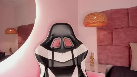   online show from 02.06.26