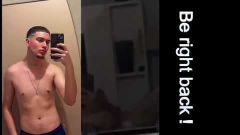 Snapshot of daniborbon1 chatting on 10.28.25 daniborbon1 online show from 10.28.25