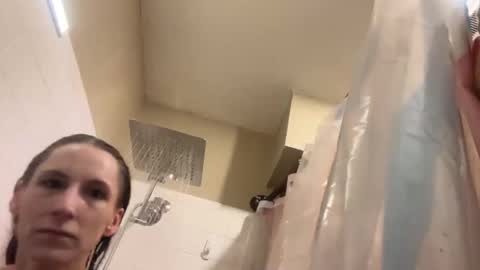 Dani Dragon online show from 02.11.25