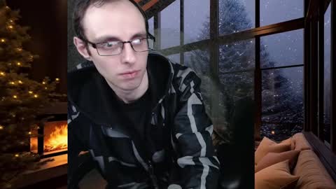 Snapshot of daniel9121 chatting on 12.18.24 Daniel9121 online show from 12.18.24