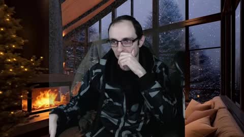 Snapshot of daniel9121 chatting on 12.19.24 Daniel9121 online show from 12.19.24