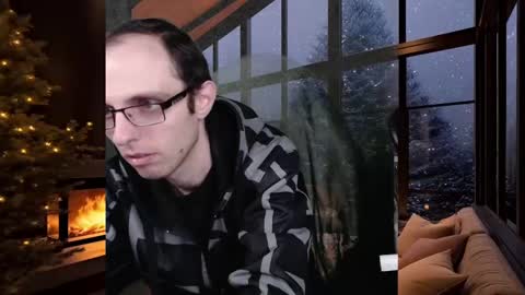 Snapshot of daniel9121 chatting on 12.20.24 Daniel9121 online show from 12.20.24