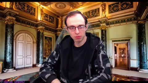 Snapshot of daniel9121 chatting on 02.12.25 Daniel9121 online show from 02.12.25