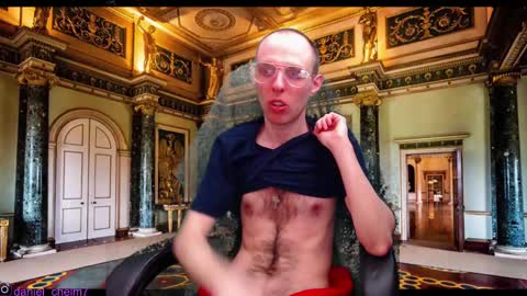 Snapshot of daniel9121 chatting on 03.10.25 Daniel9121 online show from 03.10.25