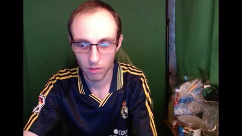 Snapshot of daniel9121 chatting on 02.17.26 Daniel9121 online show from 02.17.26