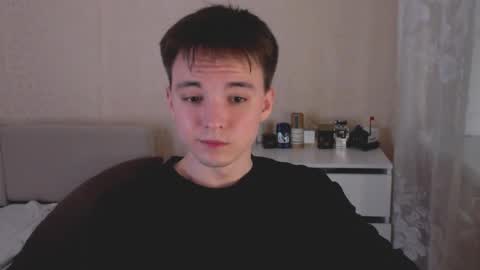Snapshot of daniel_isaak chatting on 04.27.26 Daniel Jerry online show from 04.27.26
