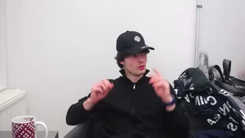 DANIEL SHAWN online show from 02.21.26