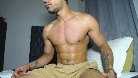 Snapshot of daniel_sherlock chatting on 02.03.25 Daniel Sherlock online show from 02.03.25