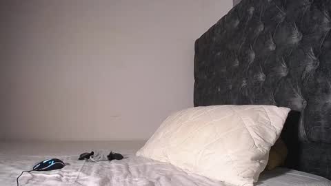 Snapshot of daniel_sherlock chatting on 03.01.25 Daniel Sherlock online show from 03.01.25