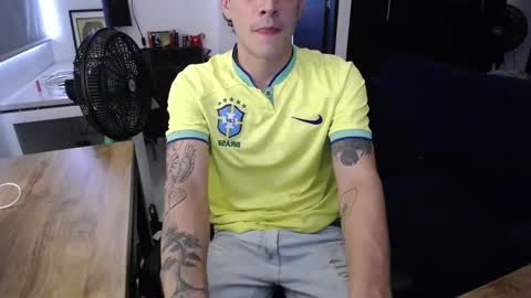 daniel_velez26 online show from 03.21.26