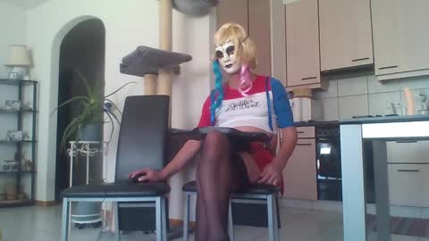 Snapshot of daniela69i chatting on 02.04.25 newcumer online show from 02.04.25